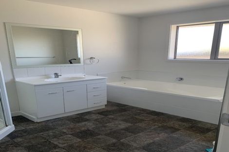 Photo of property in 9 Graham Street, Tinwald, Ashburton, 7700