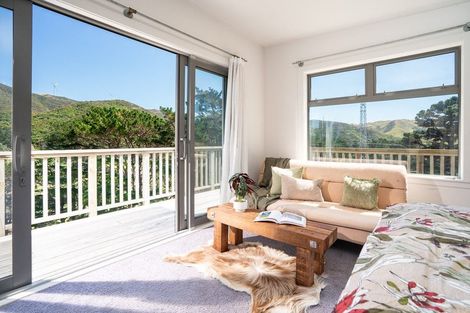 Photo of property in 326 South Makara Road, Makara, Karori, 6972
