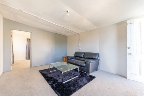 Photo of property in 14 Bathgates Road, Waimate, 7980