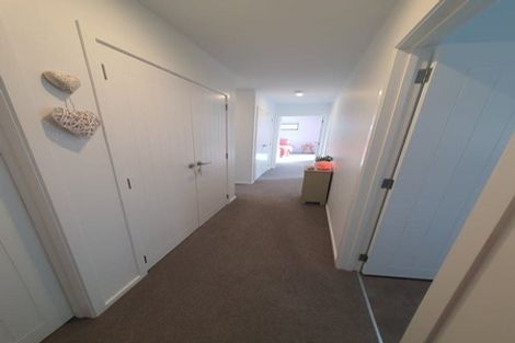 Photo of property in 49b Western Avenue, Omokoroa, 3172