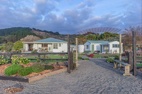 Photo of property in 252 Wallace Road, Koputaroa, Levin, 5571