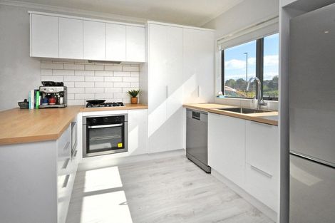 Photo of property in 90 Te Napi Drive, Takanini, 2112