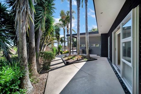 Photo of property in 269 Kaipara Road, Papakura, 2582