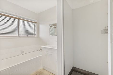 Photo of property in 1/5 Ashdown Place, Pahurehure, Papakura, 2113