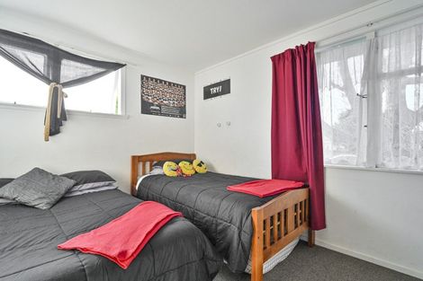 Photo of property in 800 Kiwi Street, Camberley, Hastings, 4120