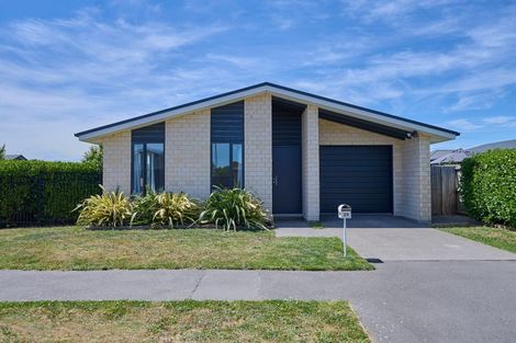 Photo of property in 39 Bradwell Crescent, Halswell, Christchurch, 8025