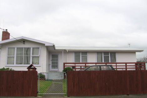 Photo of property in 26 Wilson Crescent, Highbury, Palmerston North, 4412
