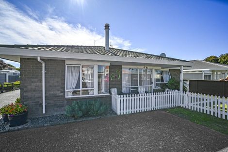 Photo of property in 1110a Karamu Road North, Mayfair, Hastings, 4122