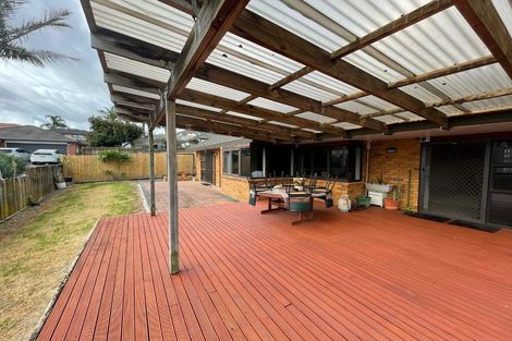 Photo of property in 43 Wairere Road, The Gardens, Auckland, 2105