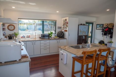 Photo of property in 798d Taupo Bay Road, Taupo Bay, Mangonui, 0494