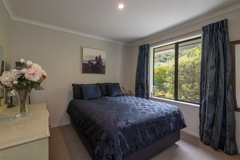 Photo of property in 3 Springlea Heights, Atawhai, Nelson, 7010