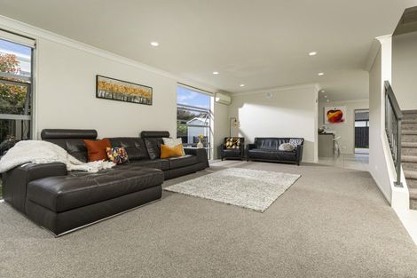 Photo of property in 17 Oak View Terrace, Schnapper Rock, Auckland, 0632