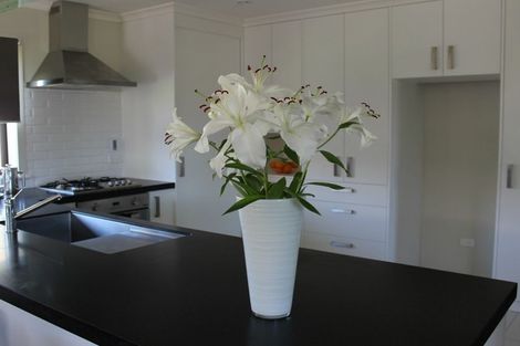 Photo of property in 14 Feist Street, Carterton, 5713