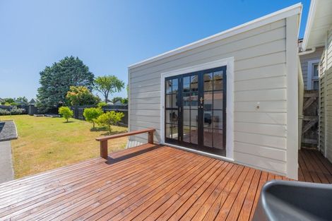 Photo of property in 5 Georges Drive, Napier South, Napier, 4110