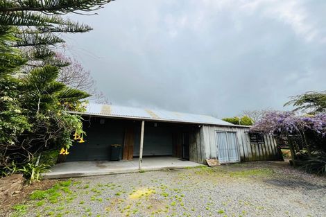Photo of property in 233 Waihoehoe Road, Drury, 2577