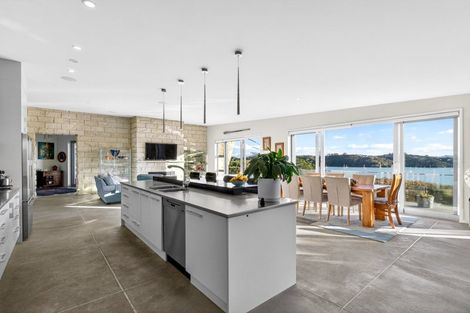 Photo of property in 35b Te Akau Drive, Russell, 0272