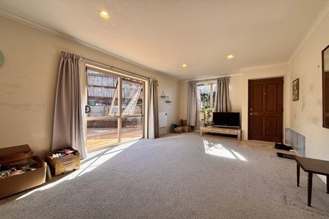 Photo of property in 25 Les Marston Place, Pukekohe, 2120