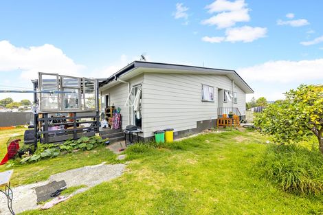 Photo of property in 12 Pesaro Place, Clover Park, Auckland, 2023