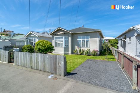 Photo of property in 11 Crest Street, Tainui, Dunedin, 9013