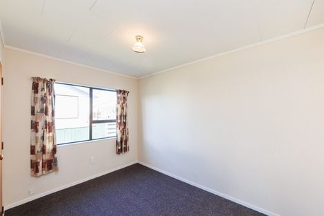 Photo of property in 4a Peter Hall Drive, Kelvin Grove, Palmerston North, 4414