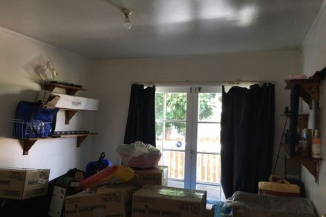 Photo of property in 1/22 Darnell Crescent, Clover Park, Auckland, 2019