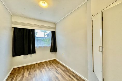 Photo of property in 13 Peter Terrace, Castor Bay, Auckland, 0620