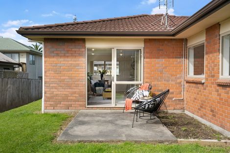 Photo of property in 256 Royal Road, Massey, Auckland, 0614