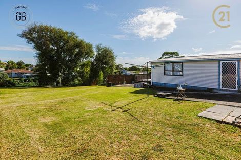 Photo of property in 25 Olive Crescent, Papatoetoe, Auckland, 2025