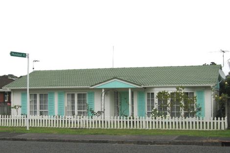 Photo of property in 48 Stanaway Street, Hillcrest, Auckland, 0627