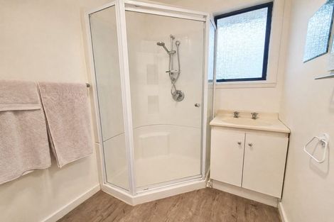 Photo of property in 18 Hillary Crescent, Upper Riccarton, Christchurch, 8041