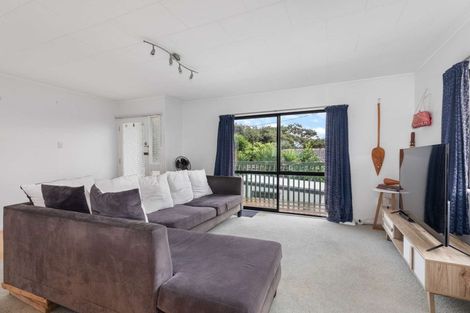Photo of property in 38 Holmes Drive South, Massey, Auckland, 0614