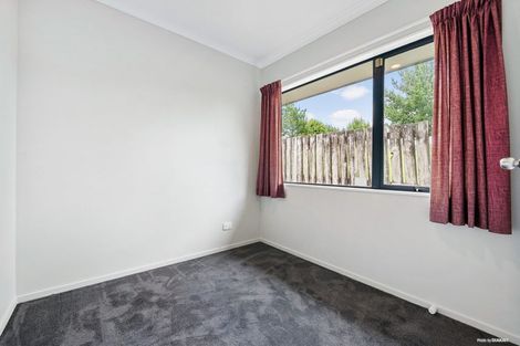 Photo of property in 226 Henderson Valley Road, Henderson, Auckland, 0612