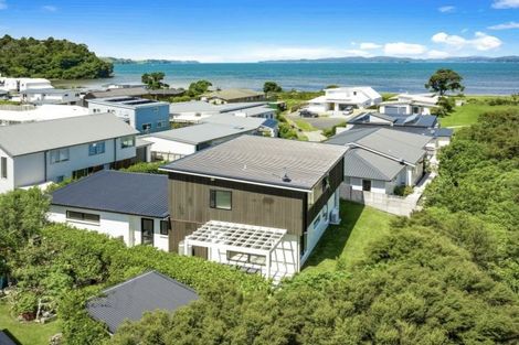 Photo of property in 22 Hampton Mews, Snells Beach, 0920