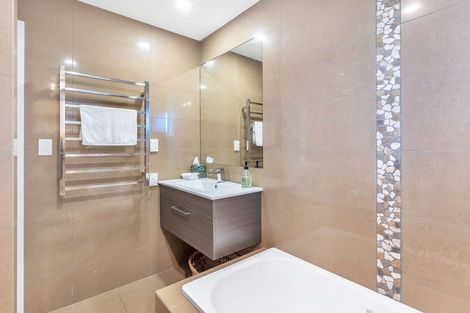 Photo of property in 91 Centennial Drive, Whitianga, 3510