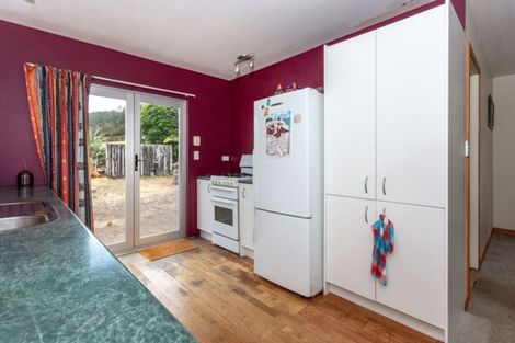 Photo of property in 225 Puketui Valley Road, Hikuai, 3579