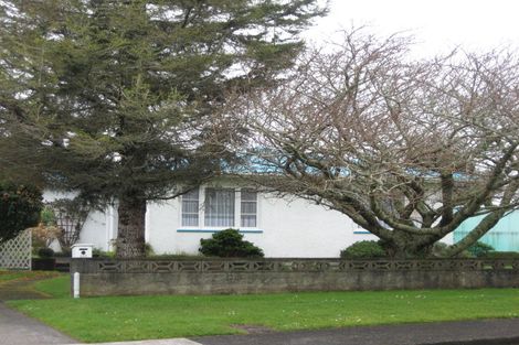 Photo of property in 223 Huatoki Street, Upper Vogeltown, New Plymouth, 4310