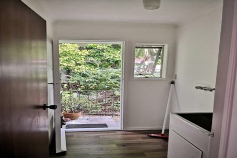 Photo of property in 1/454 East Coast Road, Windsor Park, Auckland, 0630