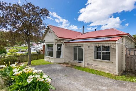 Photo of property in 5 Cole Street, Caversham, Dunedin, 9012
