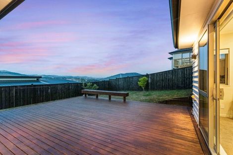 Photo of property in 9 James Elliot Way, Pokeno, 2402