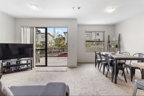 Photo of property in 3/124 Stancombe Road, Flat Bush, Auckland, 2016