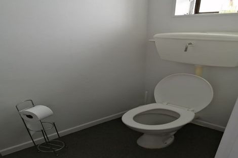 Photo of property in 47 Blueberry Grove, Timberlea, Upper Hutt, 5018