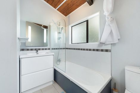 Photo of property in 1 Cambridge Road, Judea, Tauranga, 3110