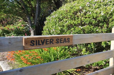 Photo of property in 11 Oakham Street, Hampden, 9410