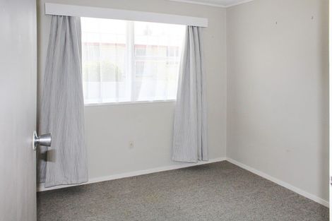 Photo of property in 16 Ries Street, Dannevirke, 4930
