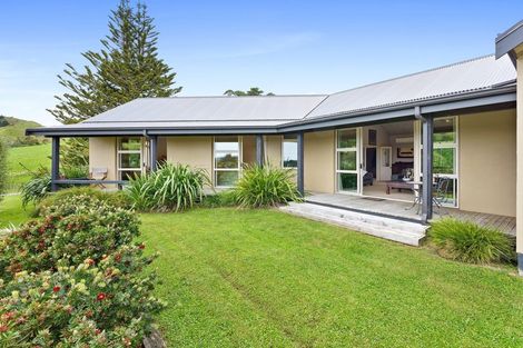 Photo of property in 122 Mickell Road, Hautere, Otaki, 5582