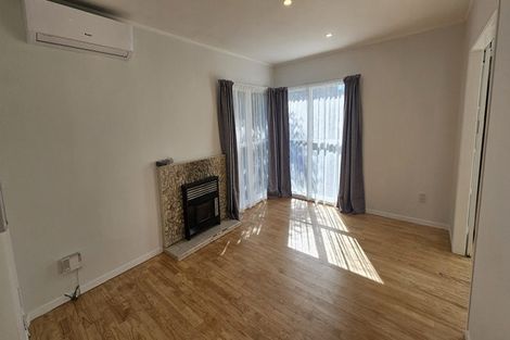 Photo of property in 5 Mcphail Street, Birkdale, Auckland, 0626