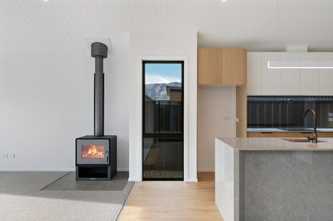 Photo of property in 70 Longview Drive, Lake Hawea, 9382