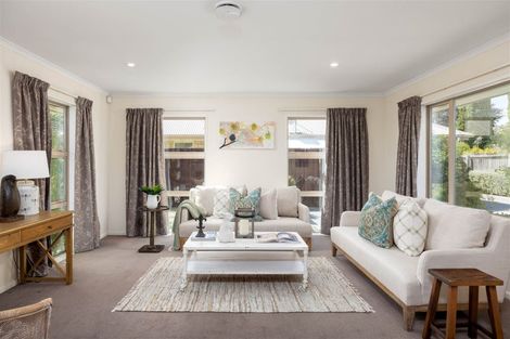 Photo of property in 6a Sunningvale Lane, Ilam, Christchurch, 8053