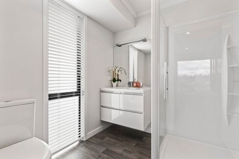 Photo of property in 318 Lakes Boulevard, Pyes Pa, Tauranga, 3112