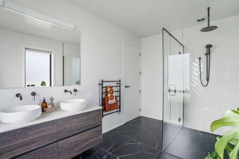 Photo of property in 141 Devereux Road, Winton, 9782